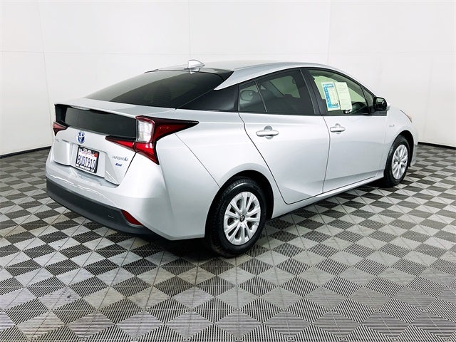 2021 Toyota Prius L