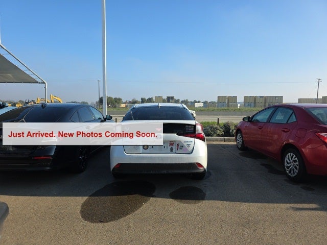 2022 Toyota Prius L Eco