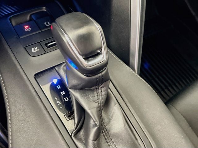 2023 Toyota Venza LE