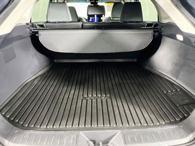 2023 Toyota Venza LE