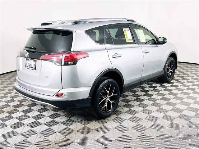 2018 Toyota RAV4 SE