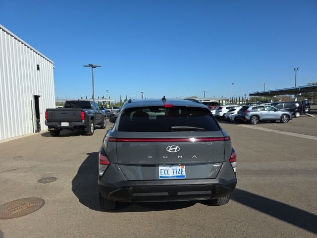 2025 Hyundai KONA SEL
