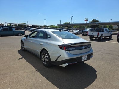 2026 Hyundai SONATA HYBRID Blue