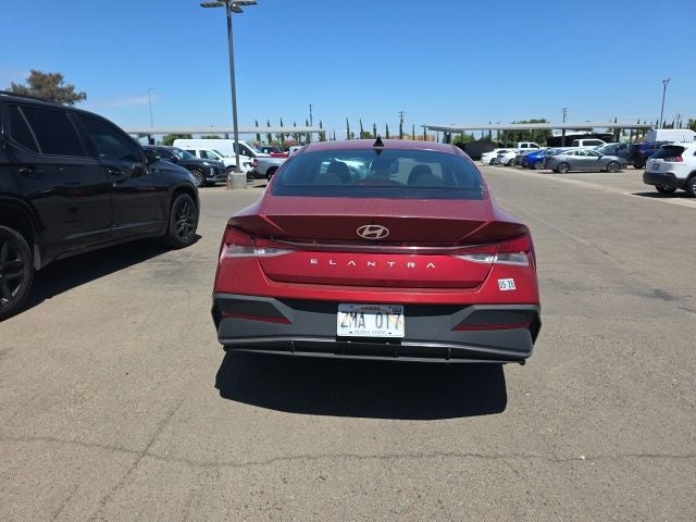 2024 Hyundai ELANTRA SEL