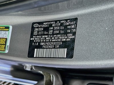 2024 Hyundai ELANTRA Limited