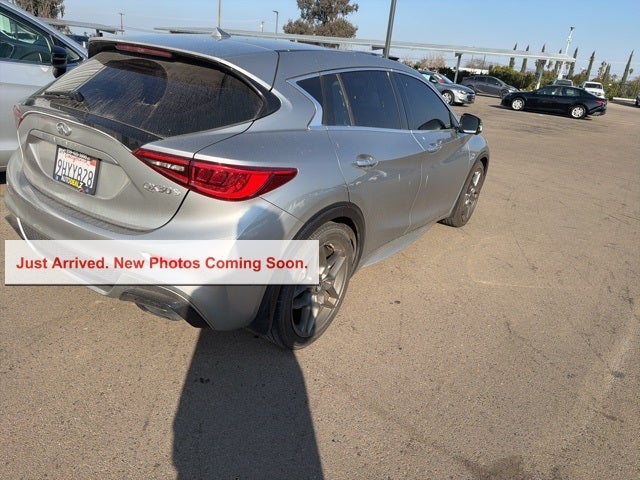 2018 INFINITI QX30 Sport