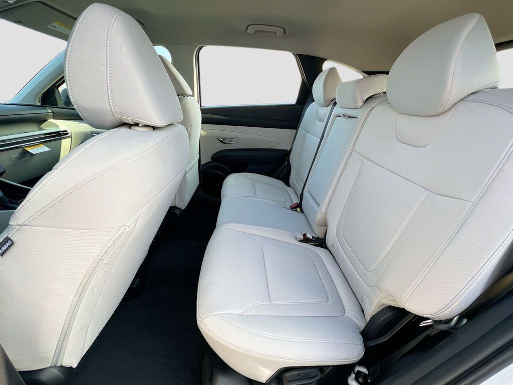 2026 Hyundai TUCSON SE FWD