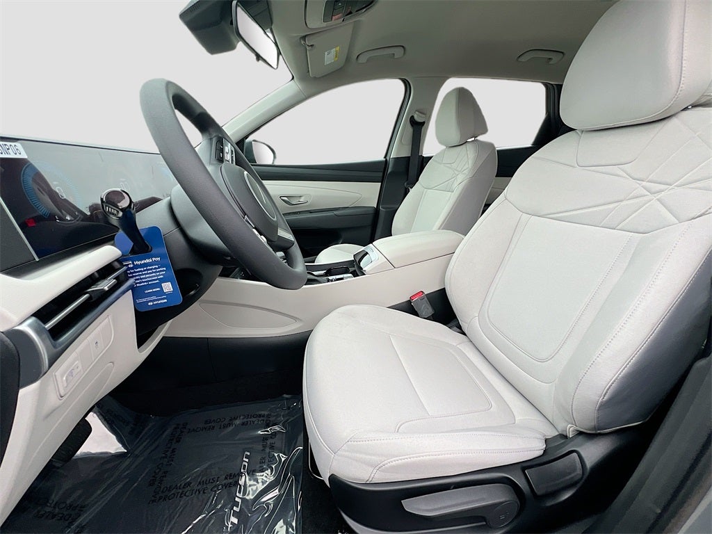 2026 Hyundai TUCSON SE FWD