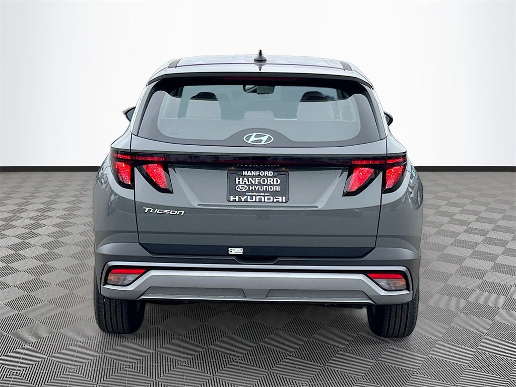 2026 Hyundai TUCSON SE FWD