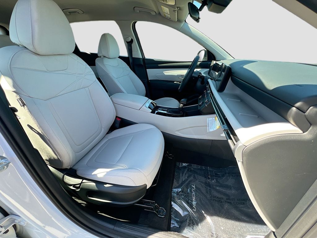 2026 Hyundai TUCSON SE FWD