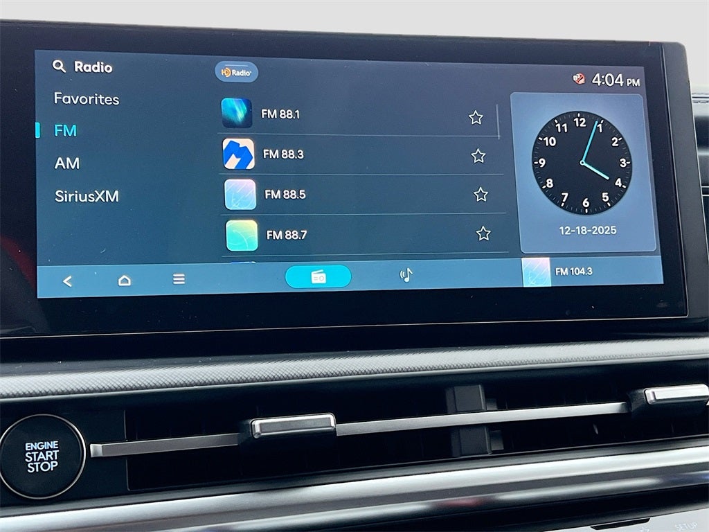 2026 Hyundai SANTA FE HYBRID SE