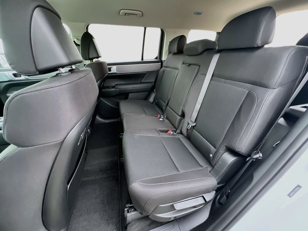 2027 Hyundai SANTA FE SE FWD