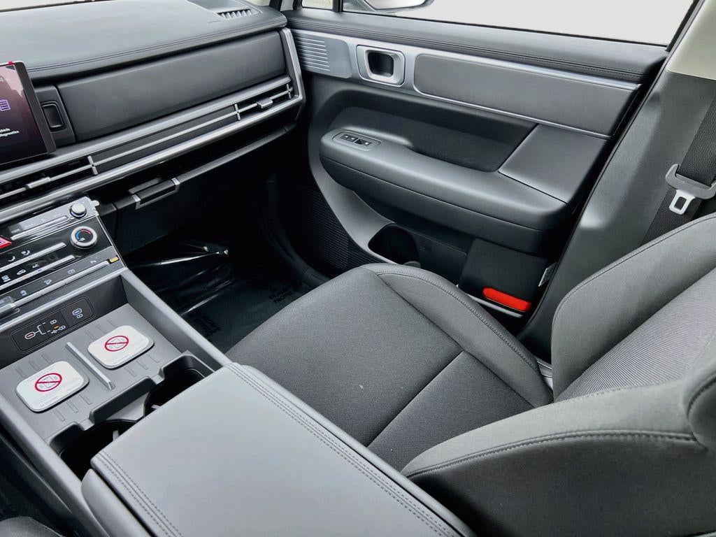2027 Hyundai SANTA FE SE FWD