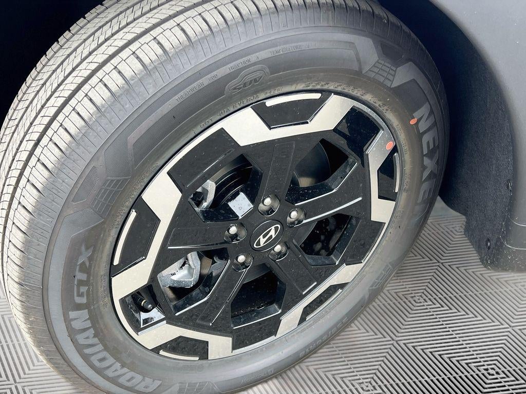 2027 Hyundai SANTA FE SE FWD