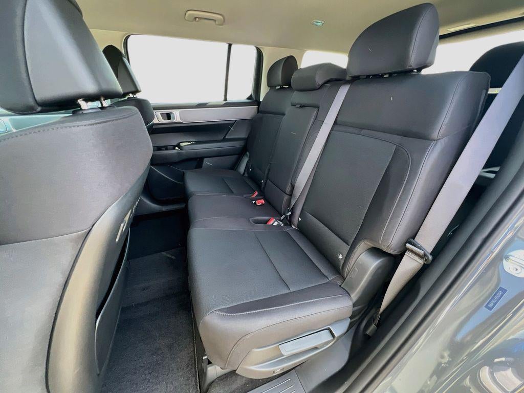 2027 Hyundai SANTA FE SE FWD