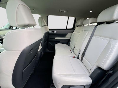 2026 Hyundai SANTA FE SE FWD