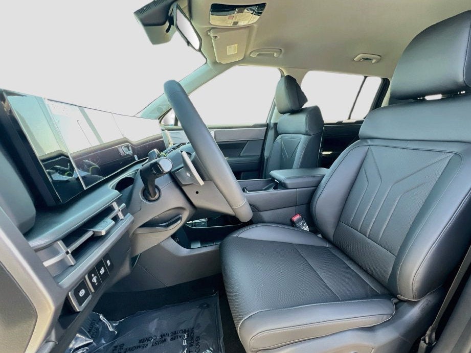 2027 Hyundai SANTA FE SEL FWD