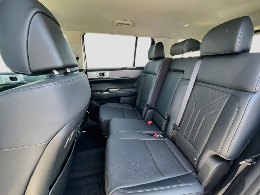 2027 Hyundai SANTA FE SEL FWD