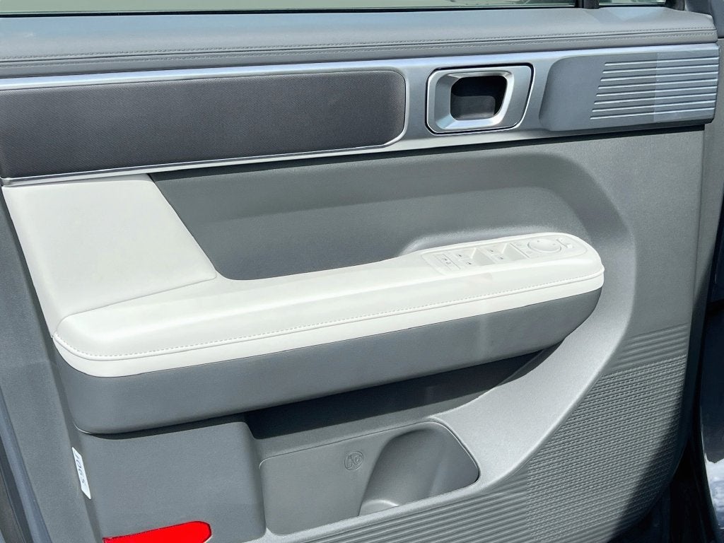 2027 Hyundai SANTA FE SEL FWD