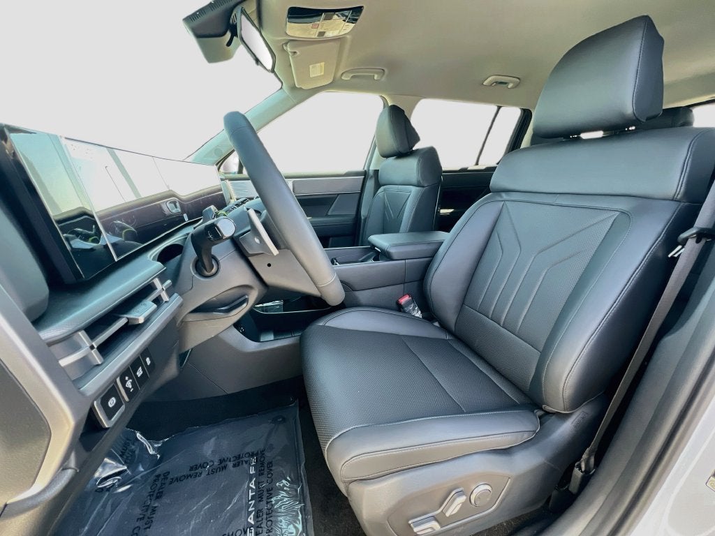 2027 Hyundai SANTA FE SEL FWD