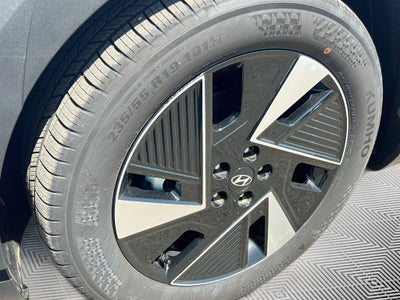 2026 Hyundai IONIQ 5 SE