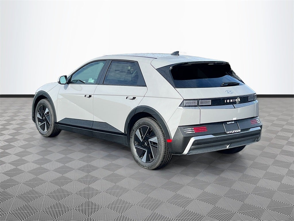 2026 Hyundai IONIQ 5 SE