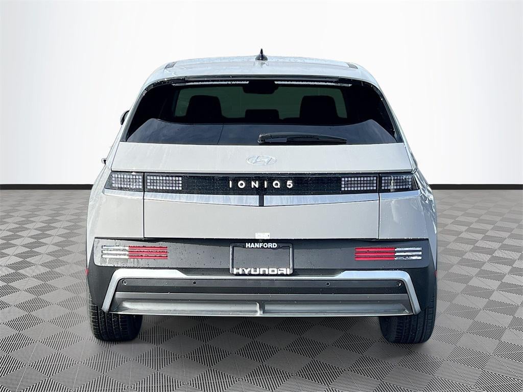 2026 Hyundai IONIQ 5 SE