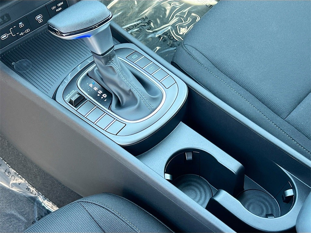 2026 Hyundai KONA SE FWD