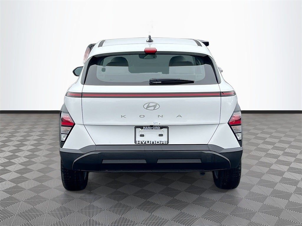 2026 Hyundai KONA SE FWD