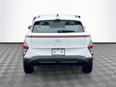 2026 Hyundai KONA SE FWD