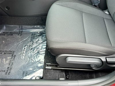 2026 Hyundai KONA SE FWD