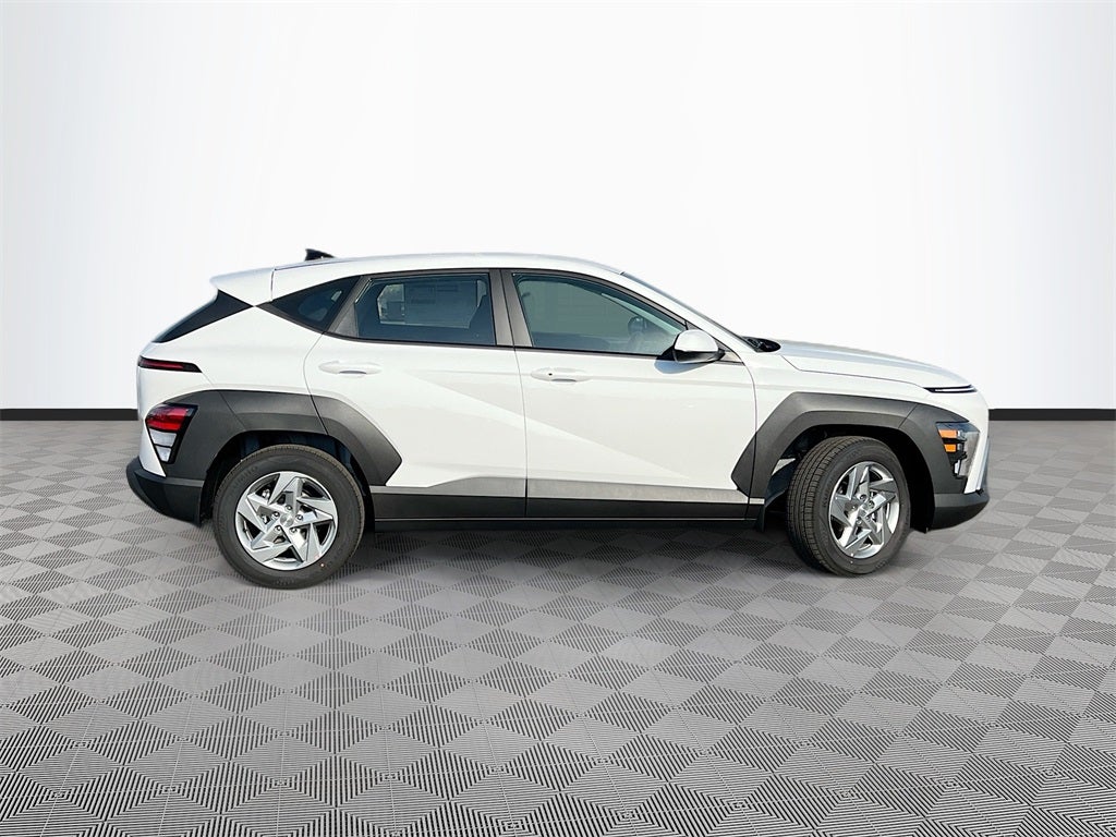2026 Hyundai KONA SE FWD