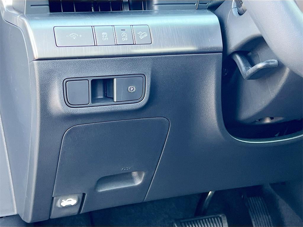 2026 Hyundai KONA SE FWD