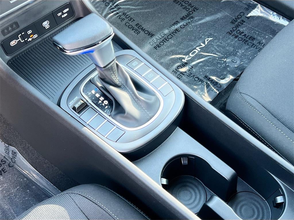 2026 Hyundai KONA SE FWD