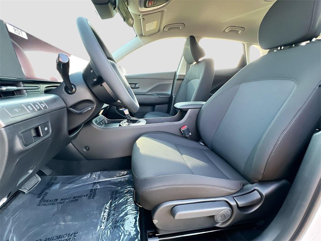 2026 Hyundai KONA SE FWD