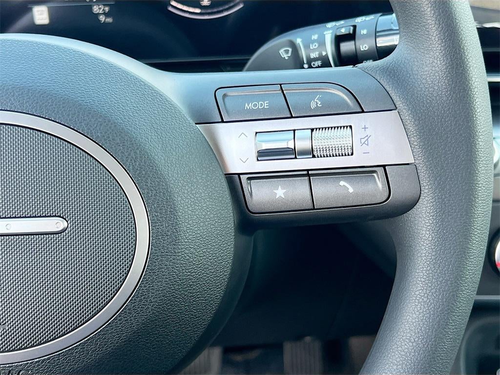 2026 Hyundai KONA SE FWD