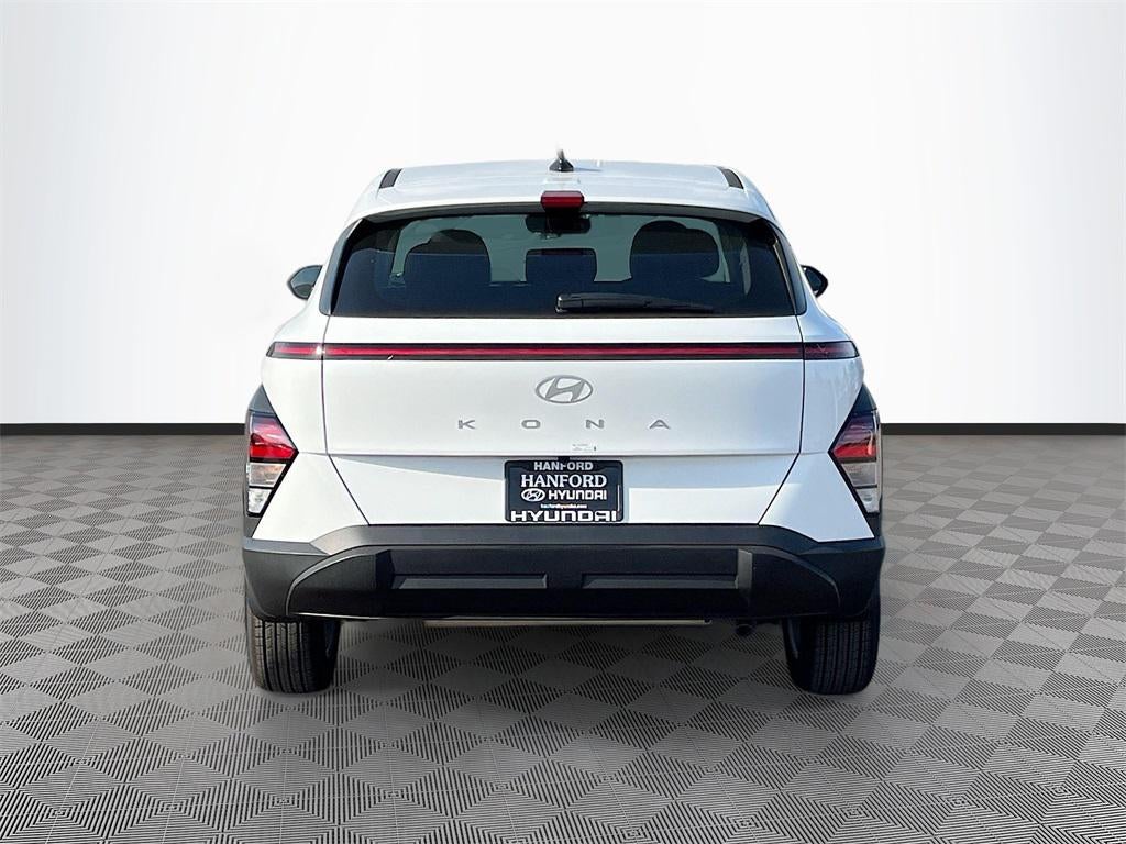 2026 Hyundai KONA SE FWD