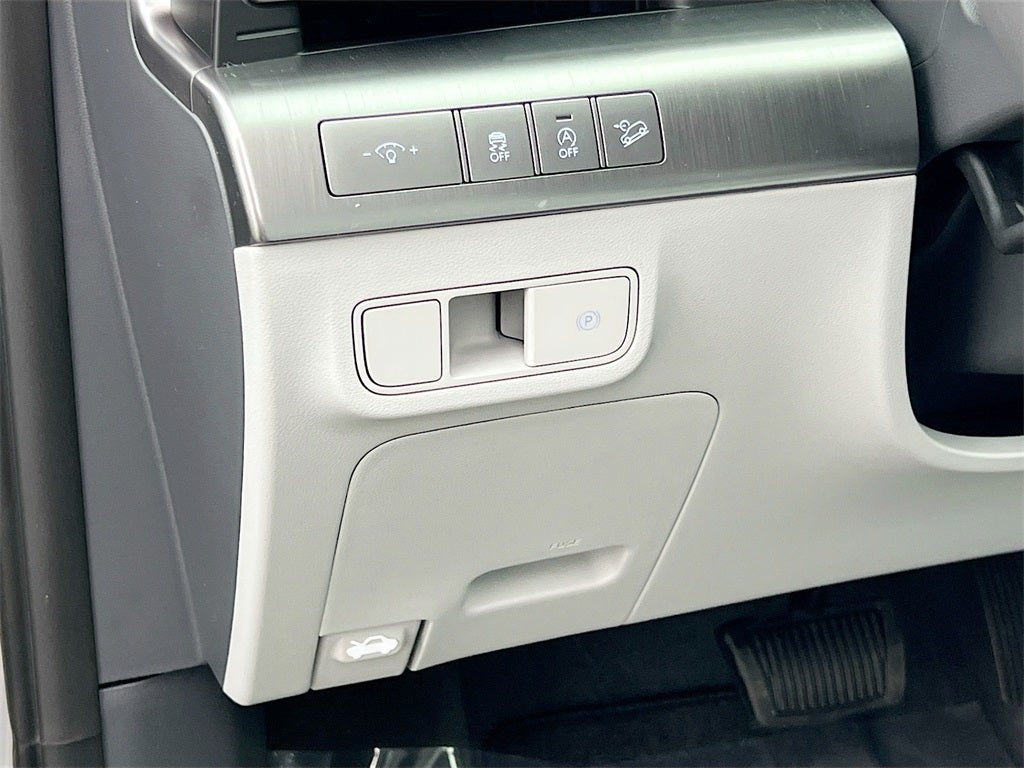 2026 Hyundai KONA SE FWD