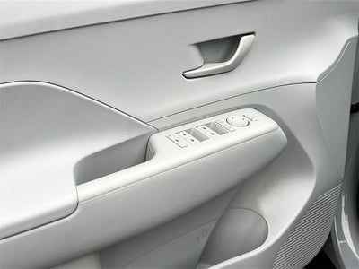 2026 Hyundai KONA SE FWD