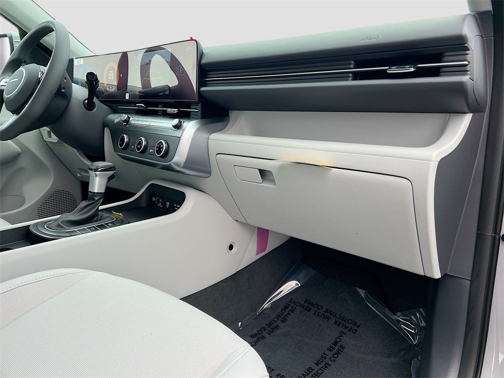 2026 Hyundai KONA SE FWD