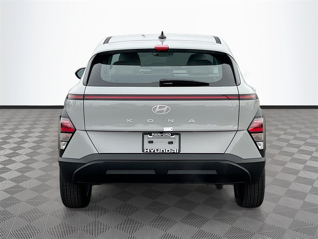 2026 Hyundai KONA SE FWD