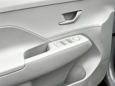 2026 Hyundai KONA SE FWD