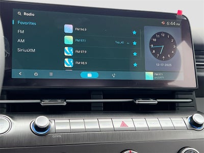 2026 Hyundai KONA SE FWD