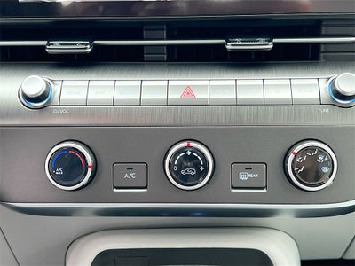 2026 Hyundai KONA SE FWD