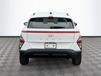 2026 Hyundai KONA SE FWD