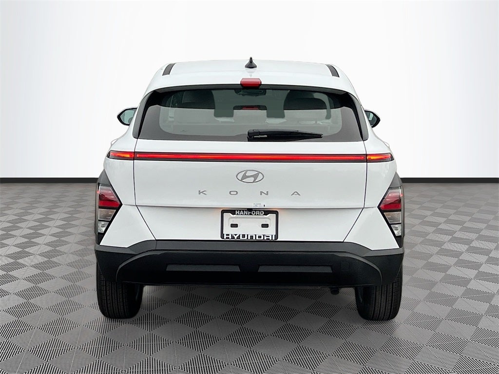 2026 Hyundai KONA SE FWD