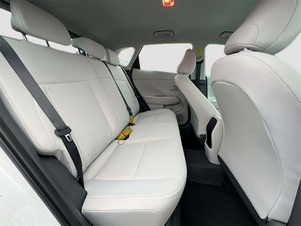 2026 Hyundai KONA SE FWD