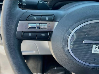 2027 Hyundai KONA SE FWD