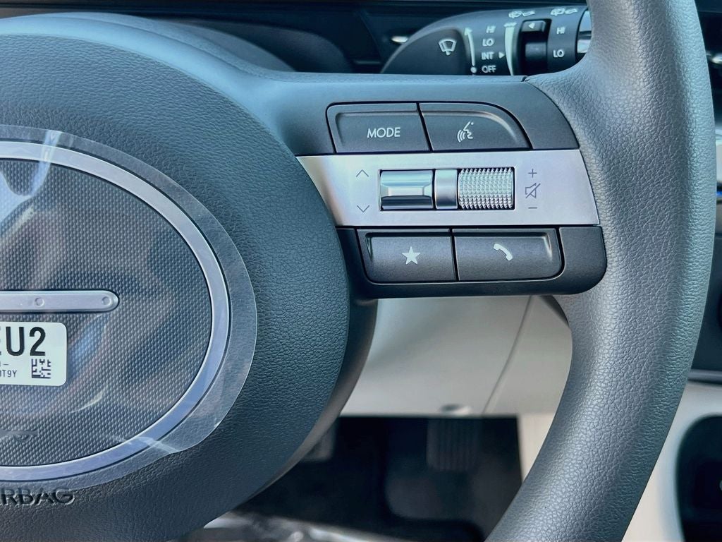 2027 Hyundai KONA SE FWD