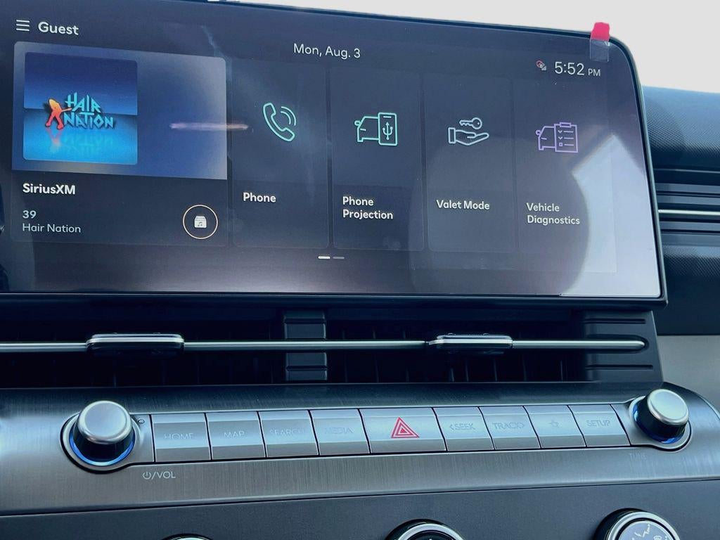 2027 Hyundai KONA SE FWD